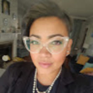 Meet your Posher, Violet